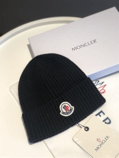 moncler replica hat
